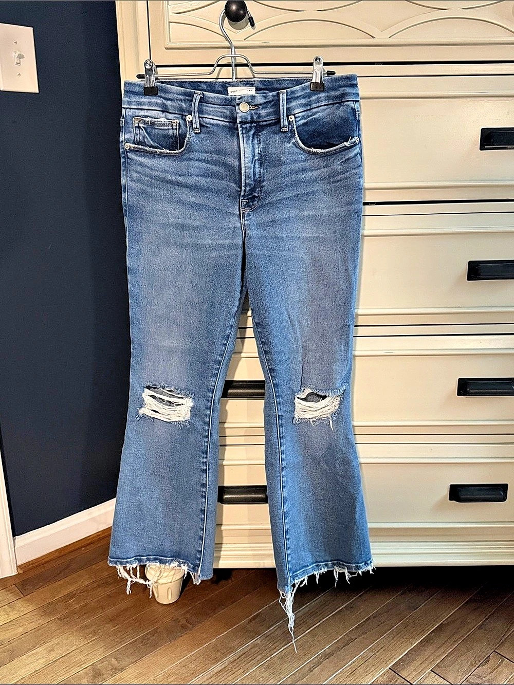 Good American Good Legs Crop Mini Boot Jeans Cropped Mini Boot Jeans Blue Waist